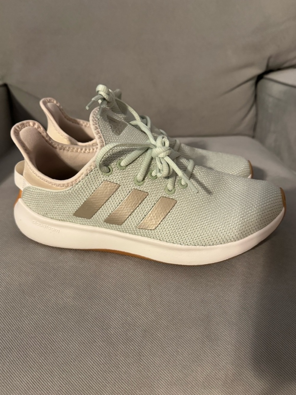 Adidas Cloudfoam Mint Green Sneakers Like New